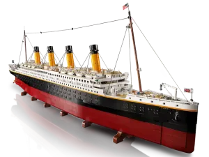 10294 LEGO® Titanic - 3