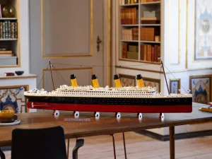 10294 LEGO® Titanic - 4