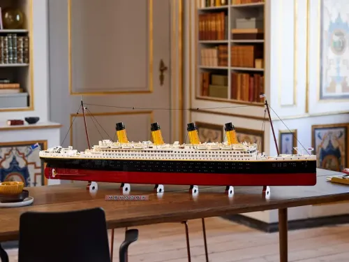 10294 LEGO® Titanic - 4