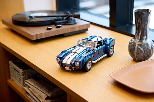 10357 Icons Shelby Cobra 427 S/C - 10