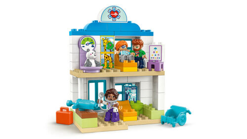 10449 Duplo First Time: Visit with the Doctor - 5