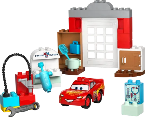 10456 Duplo McQueen's Visit to Doc's Garage - 4