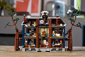 11370 Icons Stranger Things: The Creel House - 10