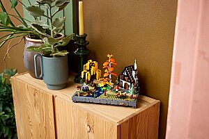 11372 Icons Autumn Cottage Garden - 9
