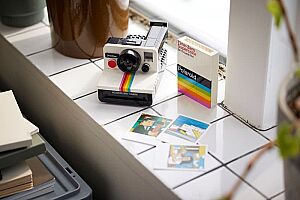 21345 Ideas Polaroid OneStep SX-70 Camera - 6
