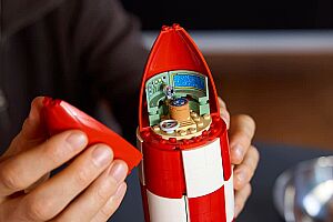 21367 Ideas Tintin® Moon Rocket - 9