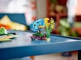 31136 Craetor 3in1 Exotic Parrot - 4
