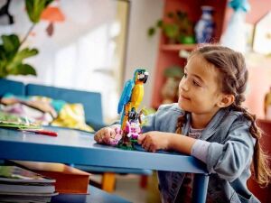 31136 Craetor 3in1 Exotic Parrot - 8