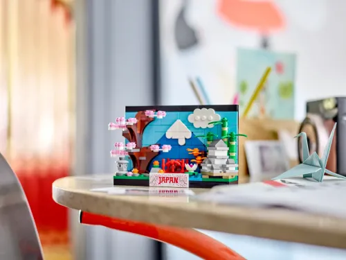 40713 Creator Japan Postcard - 5