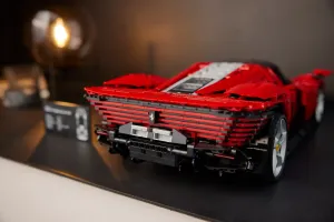 42143 Technic Ferrari Daytona SP3 - 7