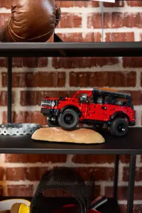 42213 FordBronco®SUV - 7