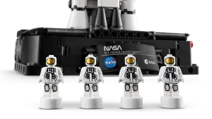 42221 Technic NASA Artemis Space Launch System Rocket - 8