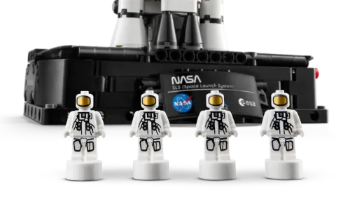 42221 Technic NASA Artemis Space Launch System Rocket - 8