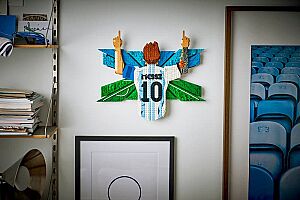 43018 Editions Lionel Messi # Celebration - 8