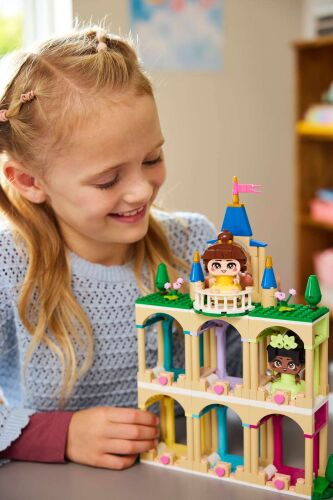 43291 Disney Mini Belle & Tiana with Castle - 8