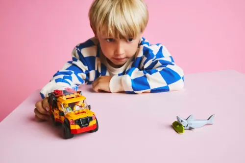 60453 City Lifeguard Beach Rescue Truck - 7