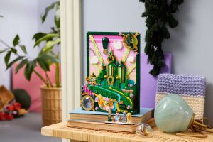 75685 Wicked Emerald City Wall Art - 8