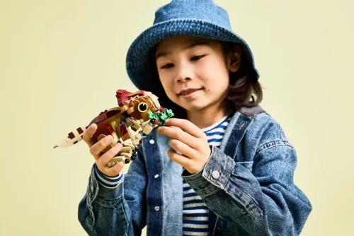 76970 Jurassic World Baby Dinosaur Dolores: Aquilops - 6