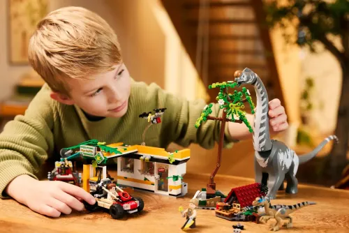 76973 Raptor & Titanosaurus Tracking Mission - 6